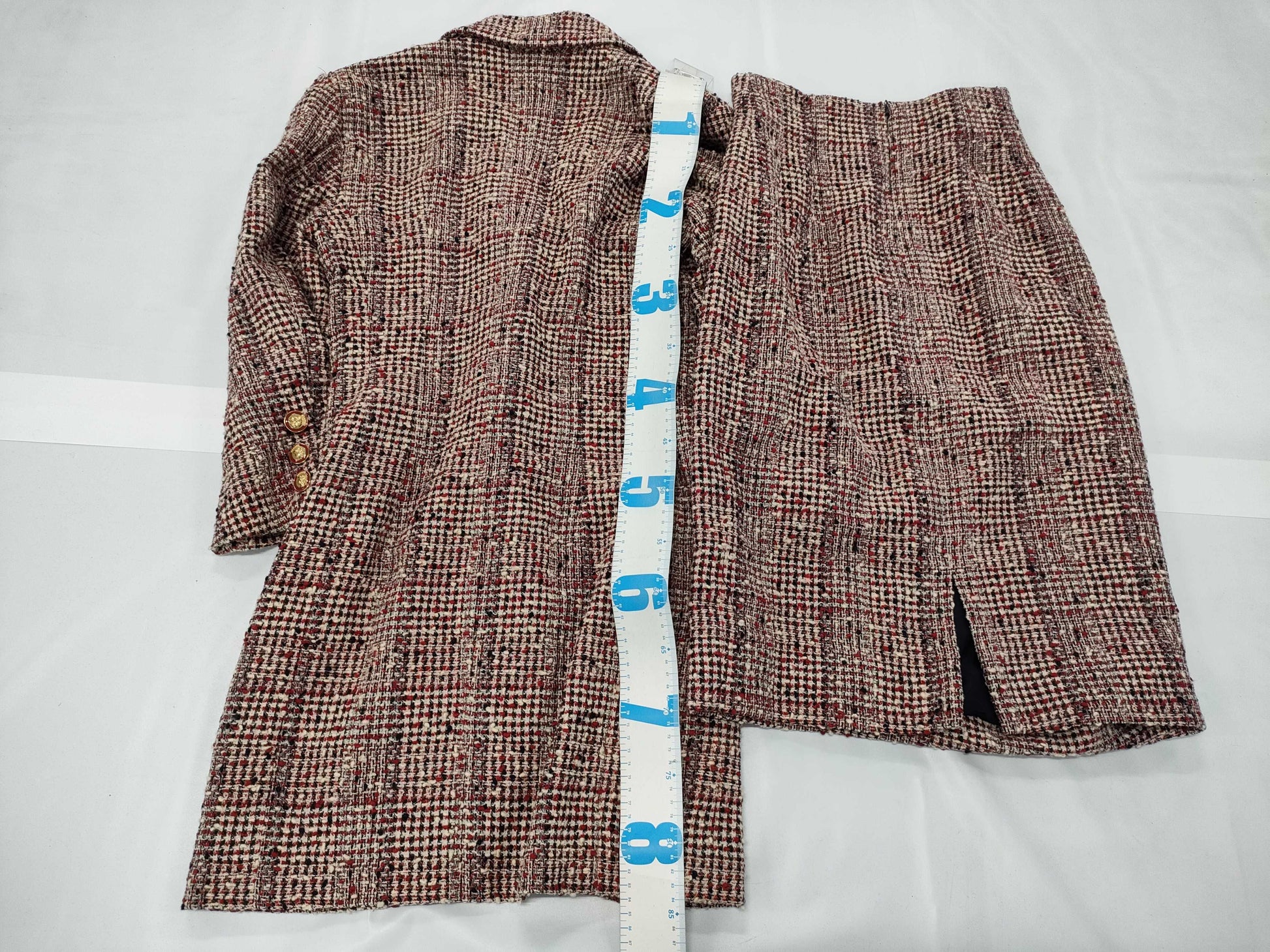CHANEL VINTAGE Tweed Set, Size 34, Jacket, Gold Buttons, Other Apparel