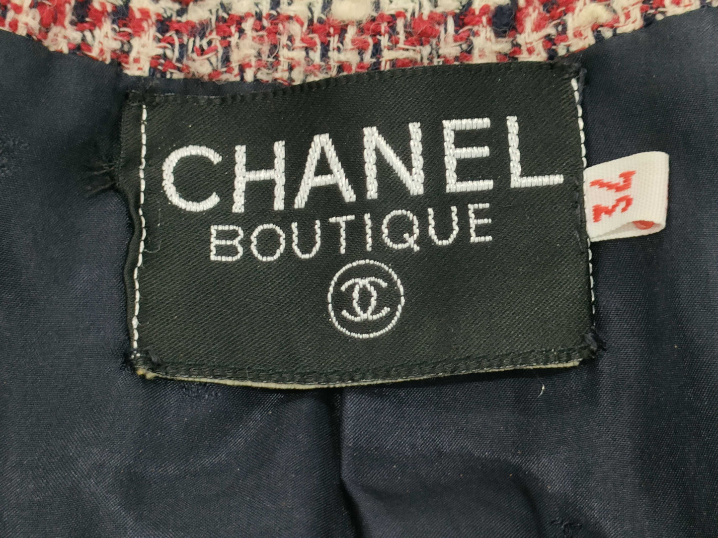 CHANEL VINTAGE Tweed Set, Size 34, Jacket, Gold Buttons, Other Apparel