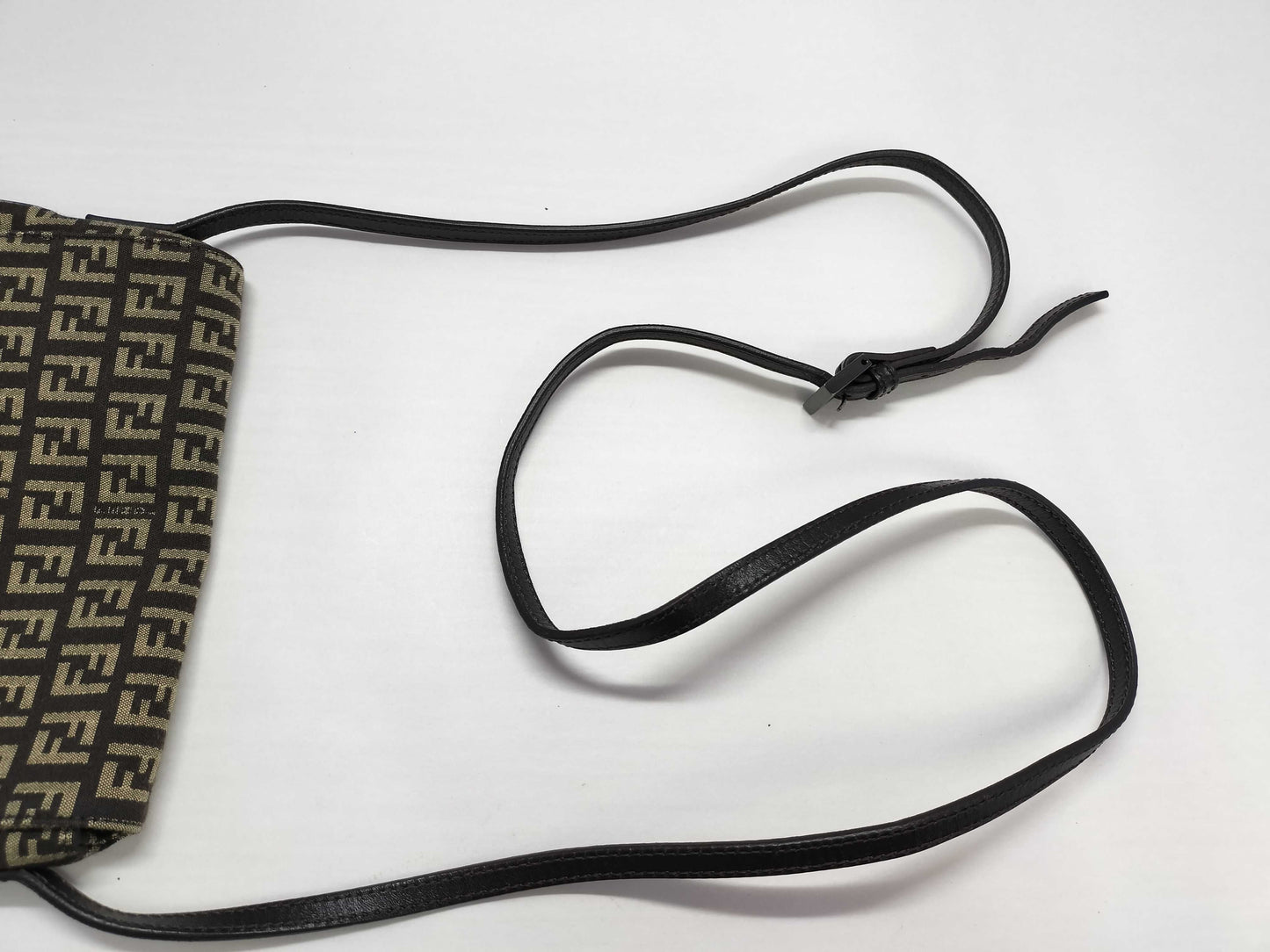 FENDI Zucchino Shoulder Bag in Mamma Bucket, Brown with Black FF Hardware