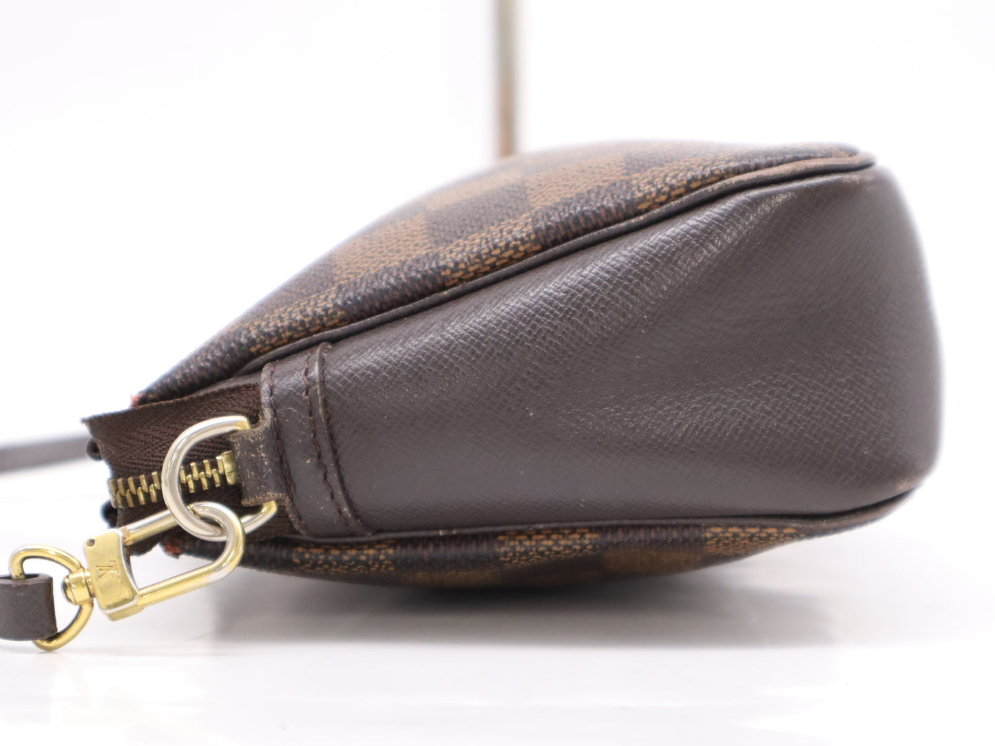 LOUIS VUITTON N51982 Damier Truth Makeup Pouch