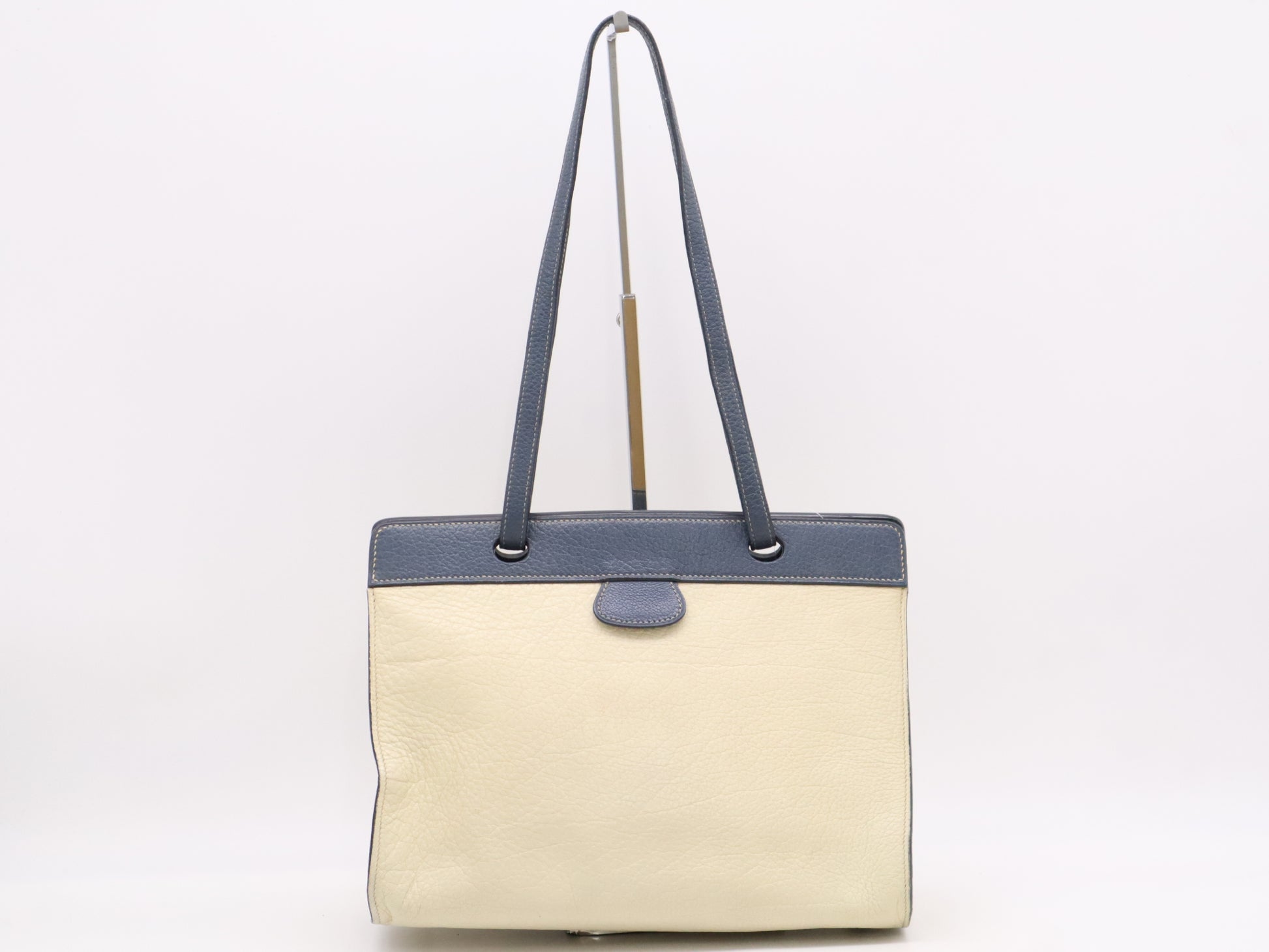 HERMES Leather Museau Shoulder Bag in White and Navy, □E Stamp, 2001