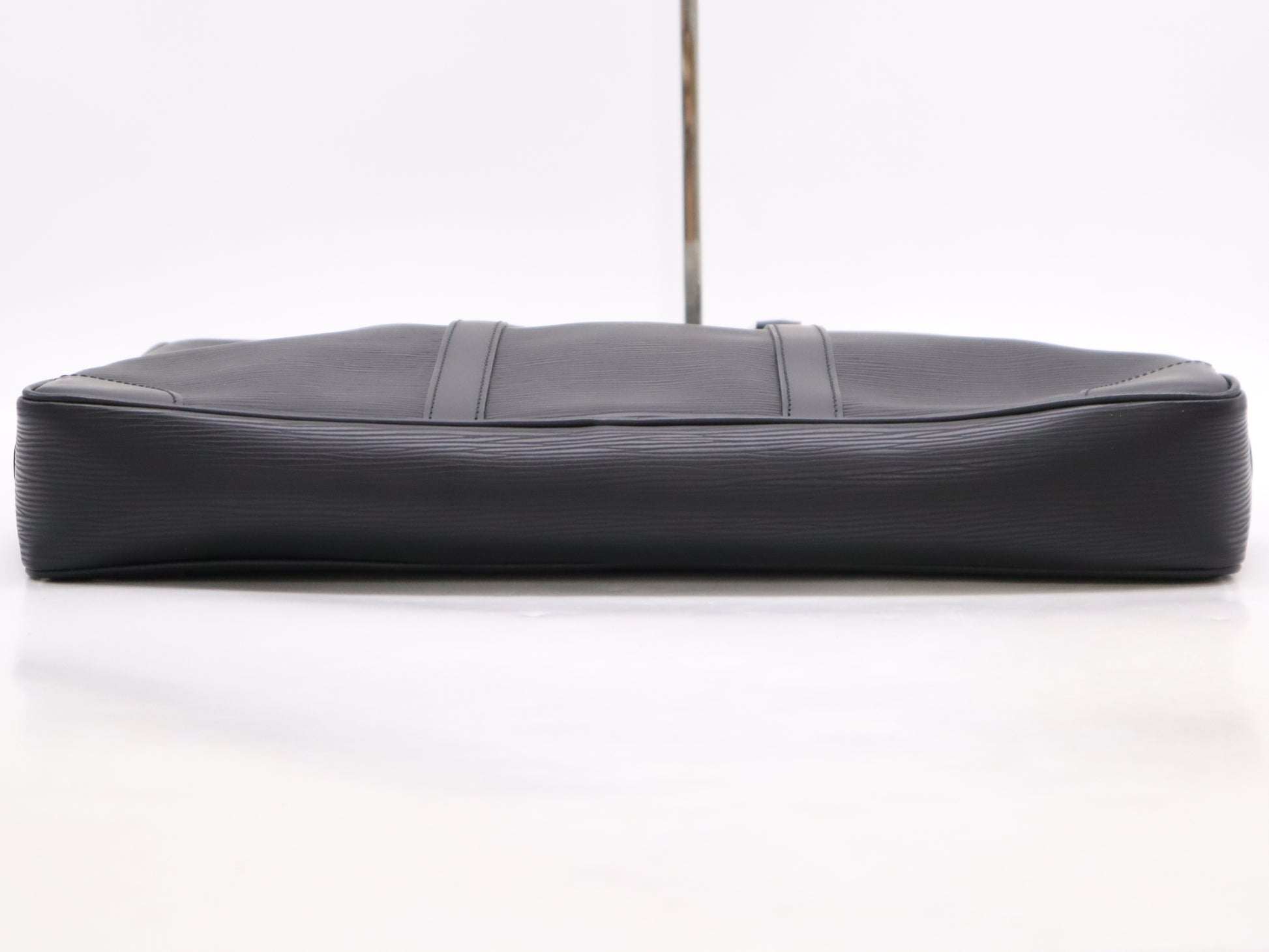 LOUIS VUITTON M54472 Epiporte Document Voyage Noir Business Bag