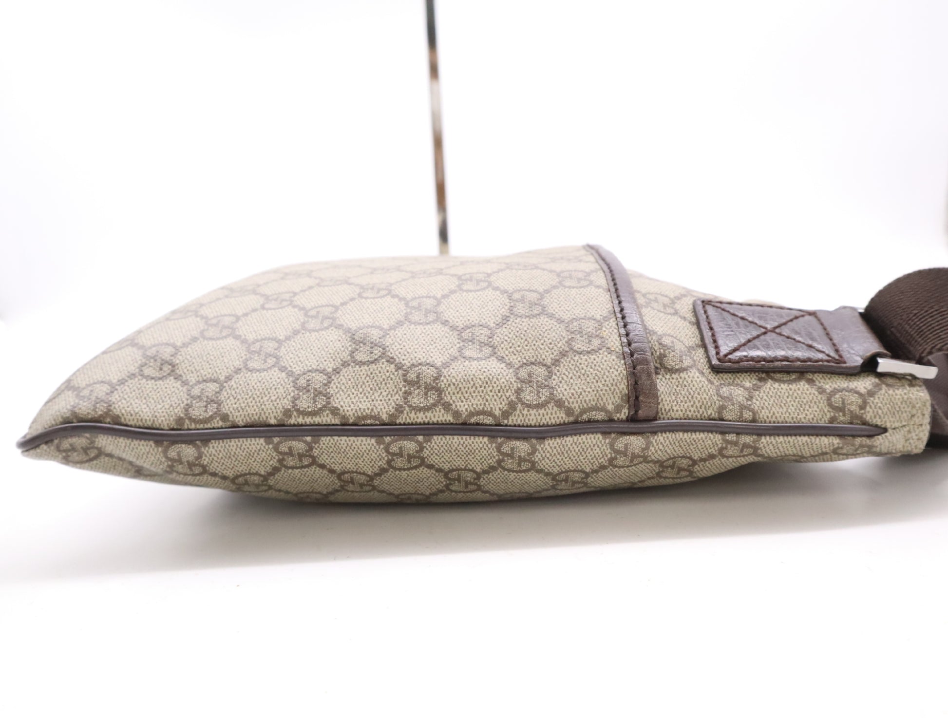 GUCCI Leather GG Supreme Shoulder Bag Brown Shoulder Bag