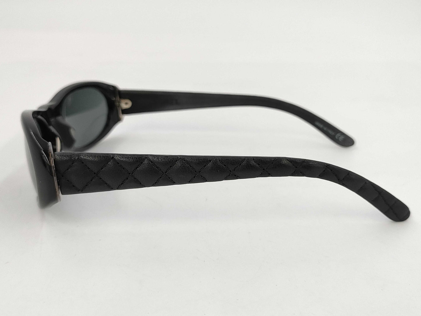  CHANEL 5129-Q Leather and Plastic Sunglasses Matelasse Black with Dust Bag and Case c501/87 54□19 Sunglasses