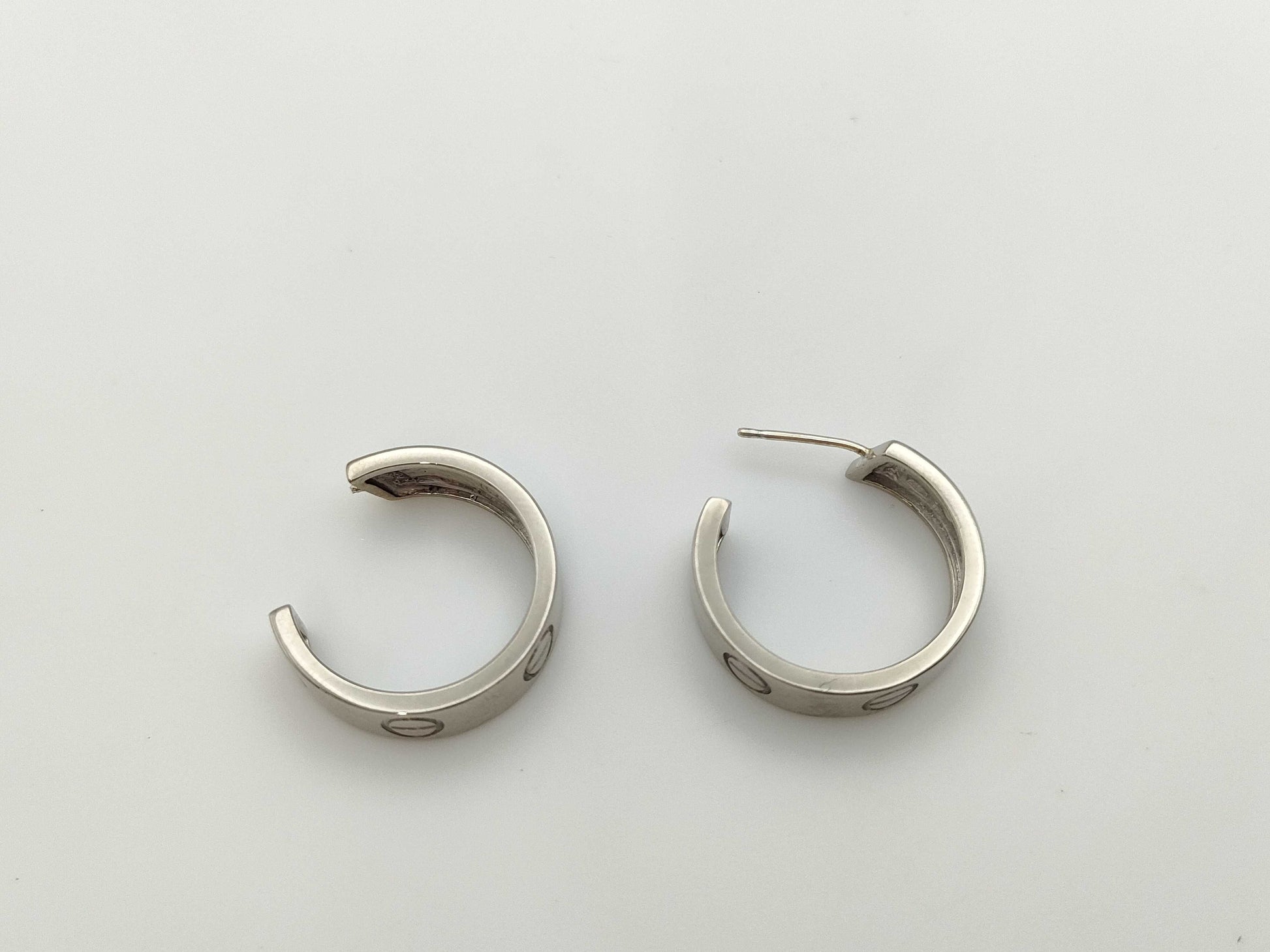 Cartier Love WG 750 9.3g Earrings 