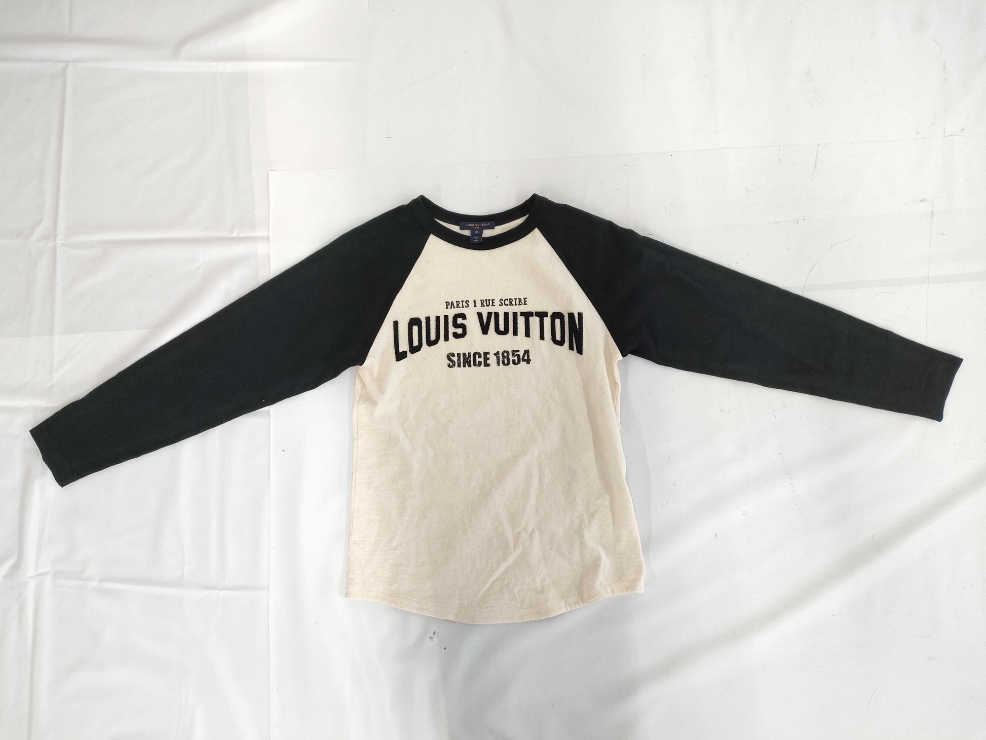 LOUIS VUITTON Signature City Long Sleeve Tops XS Tops