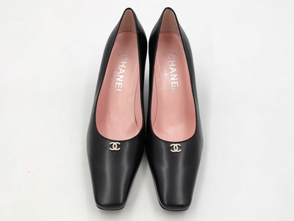 CHANEL Pumps 37 1/2 Pumps