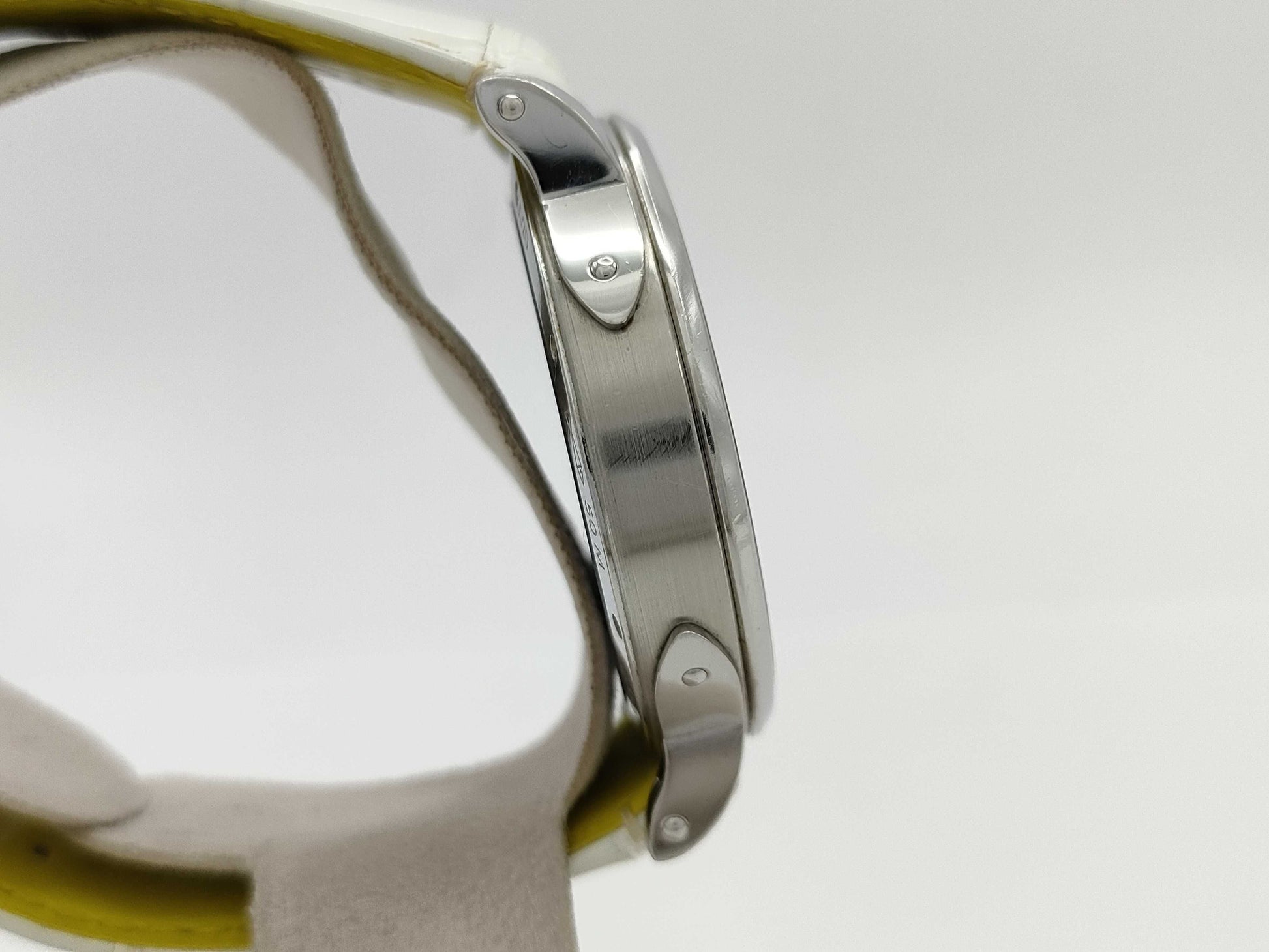 LOUIS VUITTON Escale Timezone Q5D20 TI5504 Automatic Men's Watch