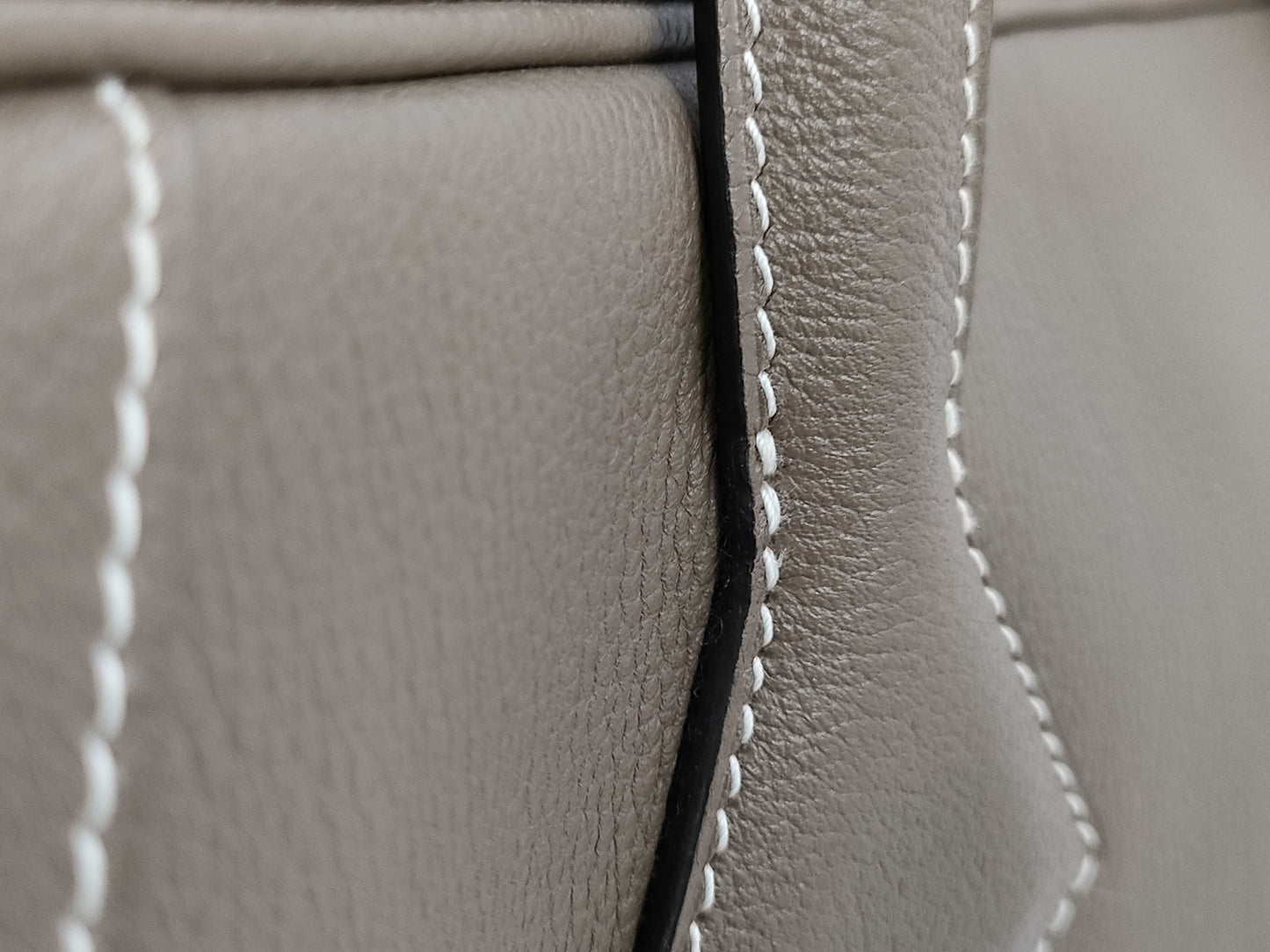 HERMES Victoria II 40 Etoupe Handbag