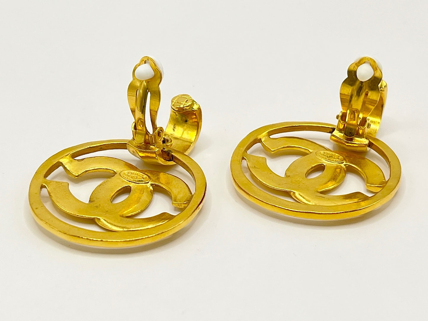 CHANEL Coco Mark Circle Earrings 96P Gold Earrings