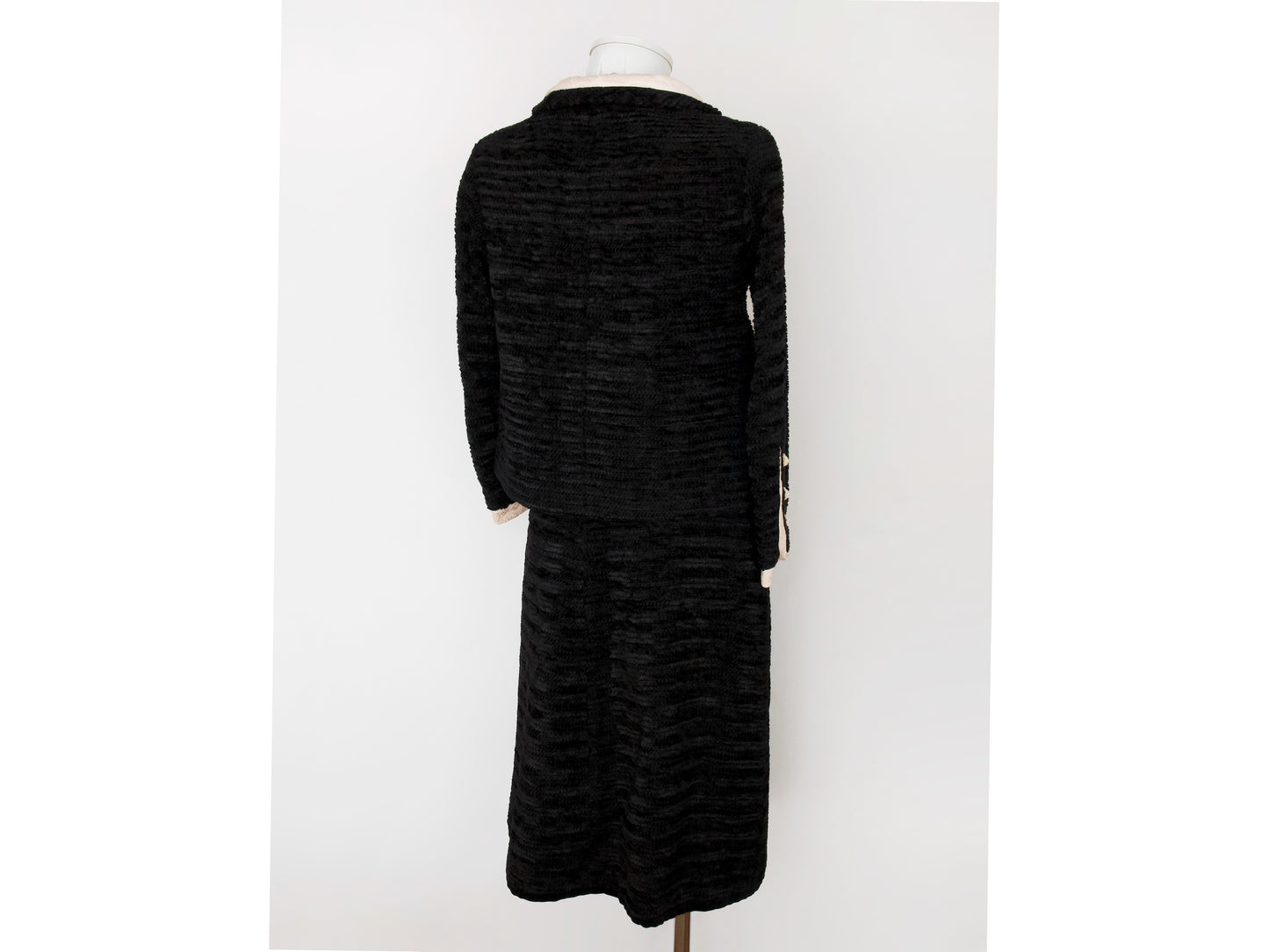 CHANEL 1964 Haute Couture Gabriel's personal period mohair tweed jacket and suit, size 38-40 / same style as the one in the Met collection. Other apparel.