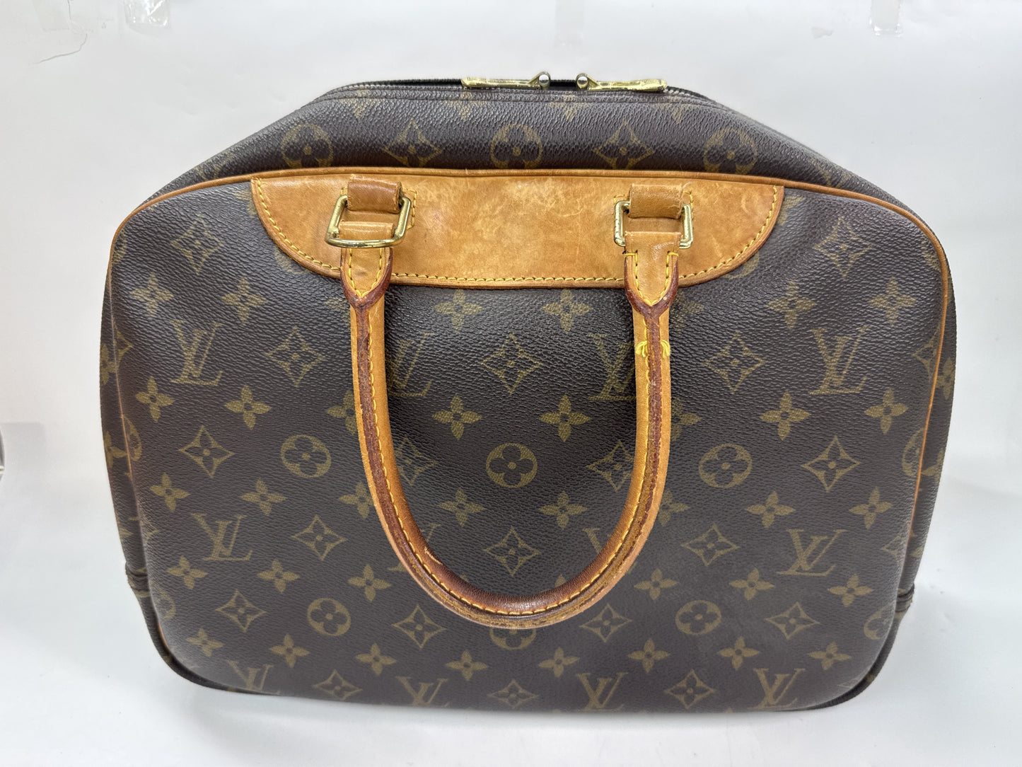 LOUIS VUITTON Deauville Handbag