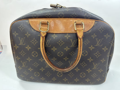 LOUIS VUITTON Louis Vuitton Monogram Deauville Handbag