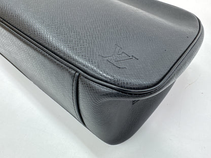 LOUIS VUITTON Truss Toilette GM Taiga Black Second Bag