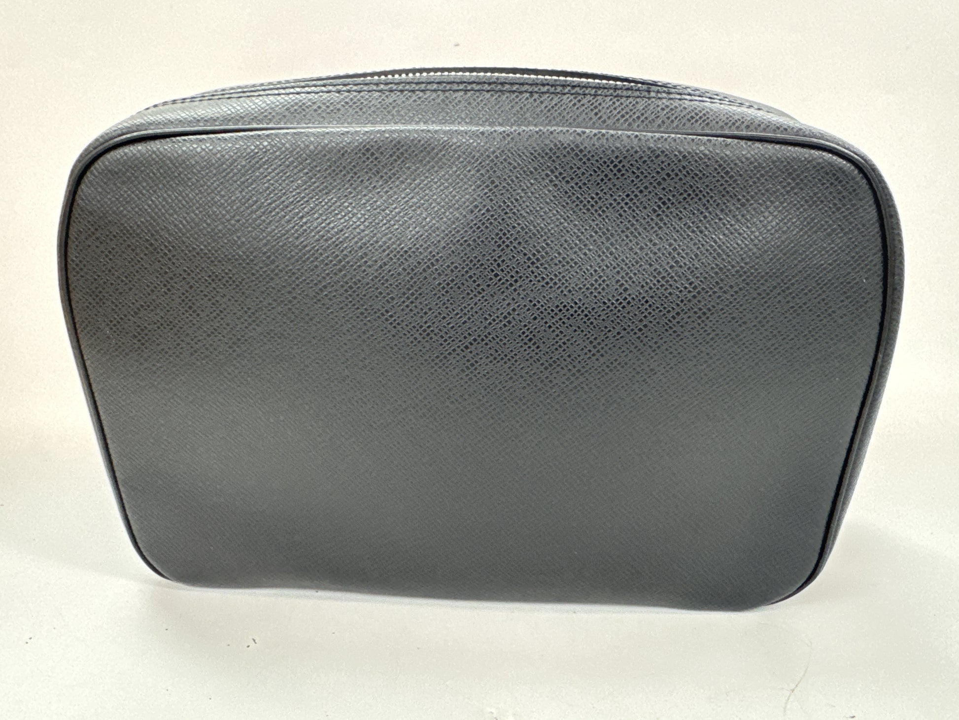 LOUIS VUITTON Truss Toilette GM Taiga Black Second Bag