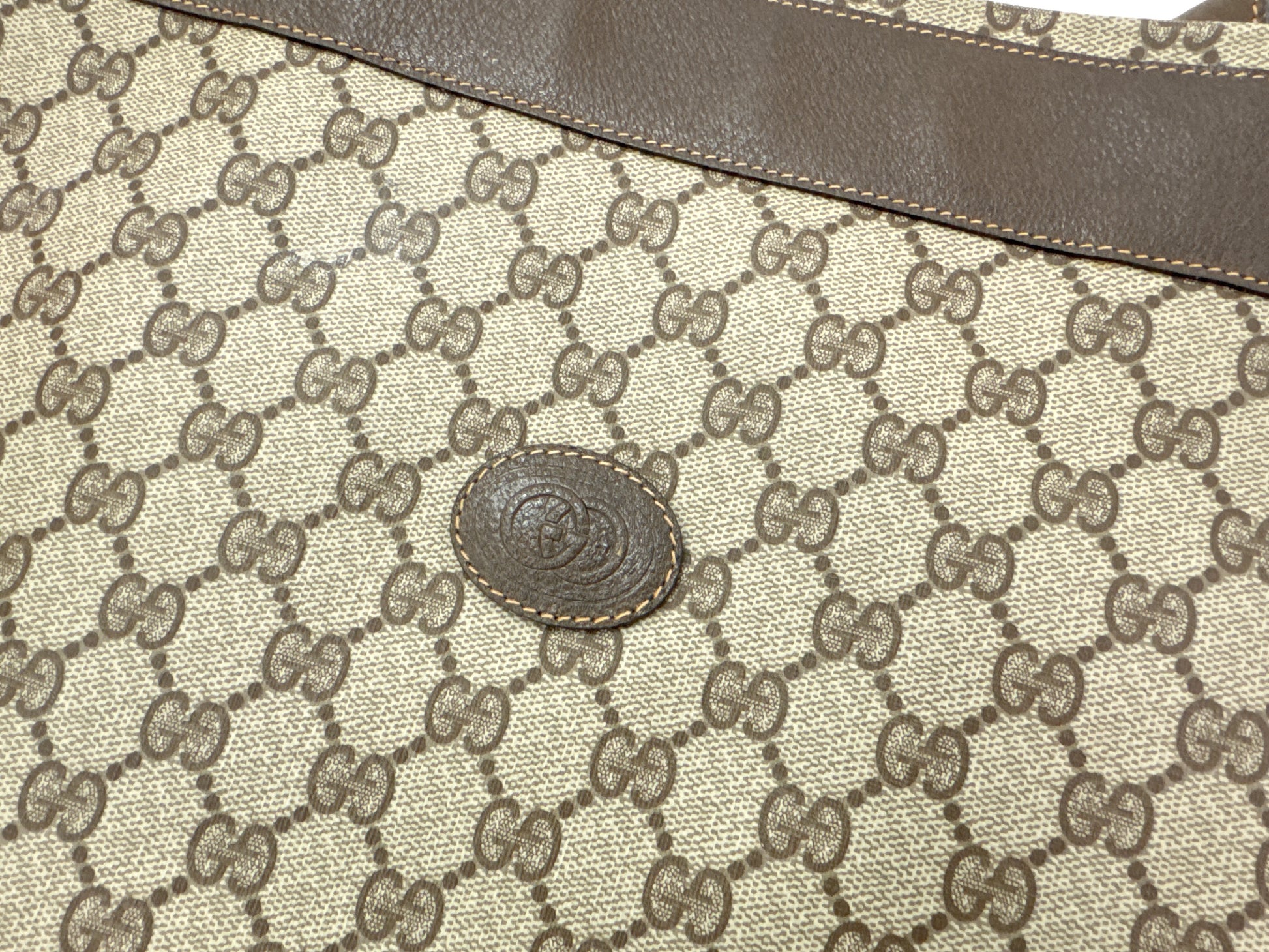 GUCCI GG Supreme Tote Bag