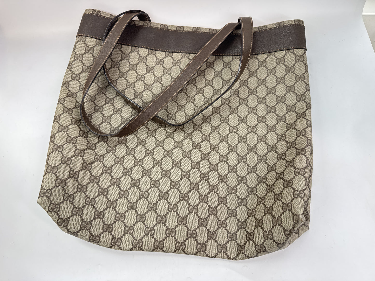 GUCCI GG Supreme Tote Bag