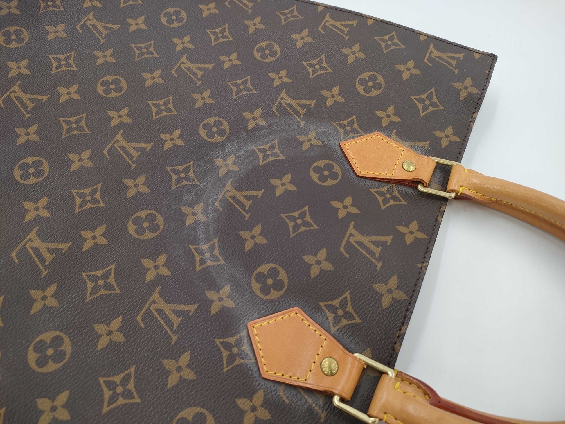 LOUIS VUITTON Monogram Sac Plat Handbag