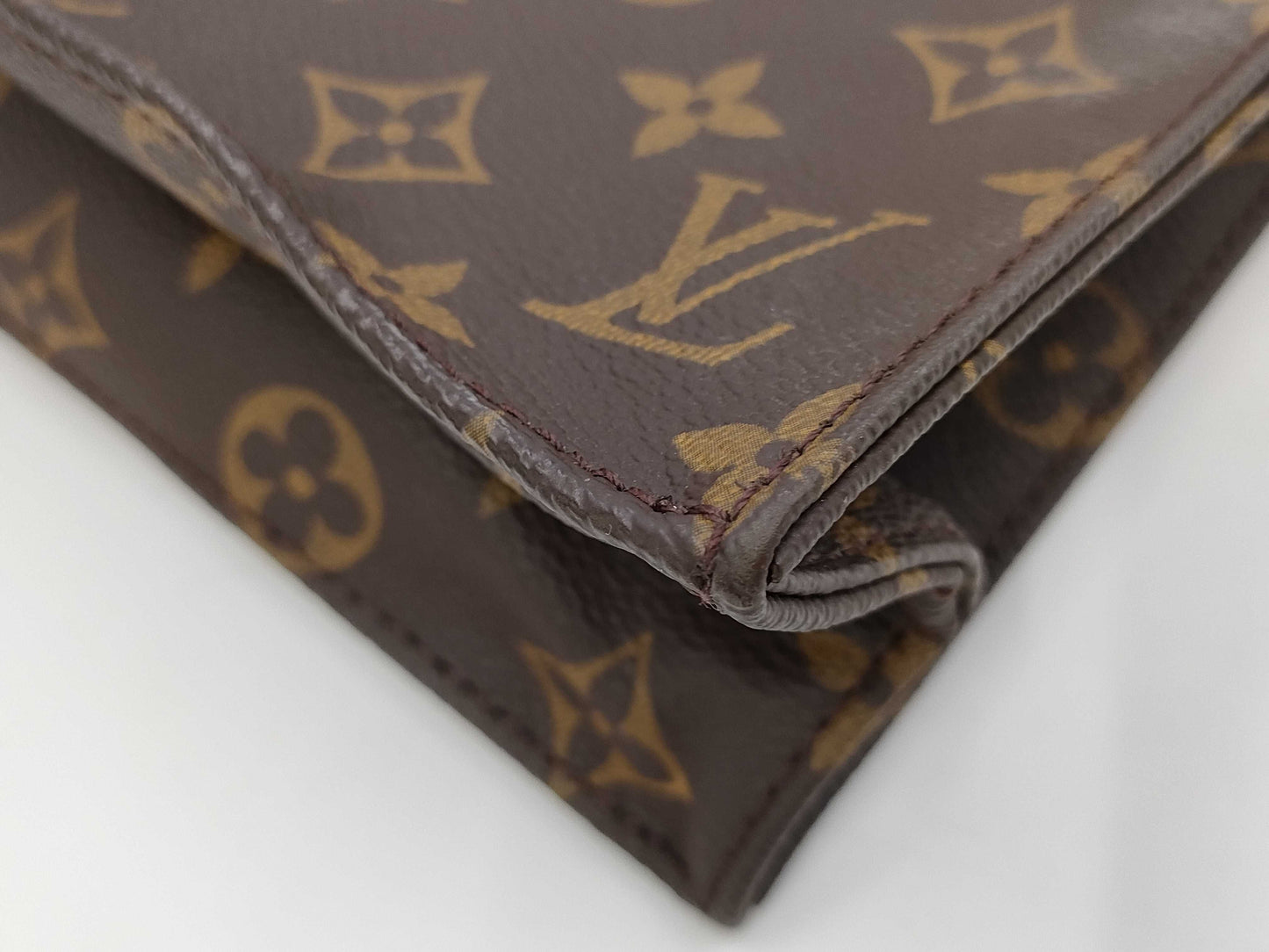 LOUIS VUITTON Monogram Sac Plat Handbag