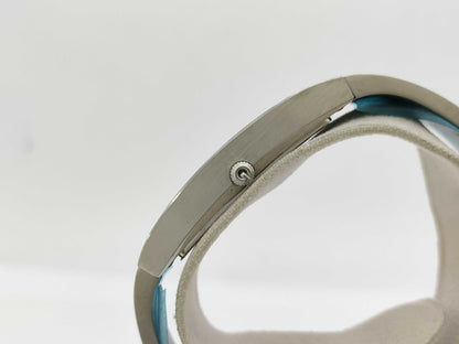 GUCCI 2400S 10108283 Quartz Women's Watch