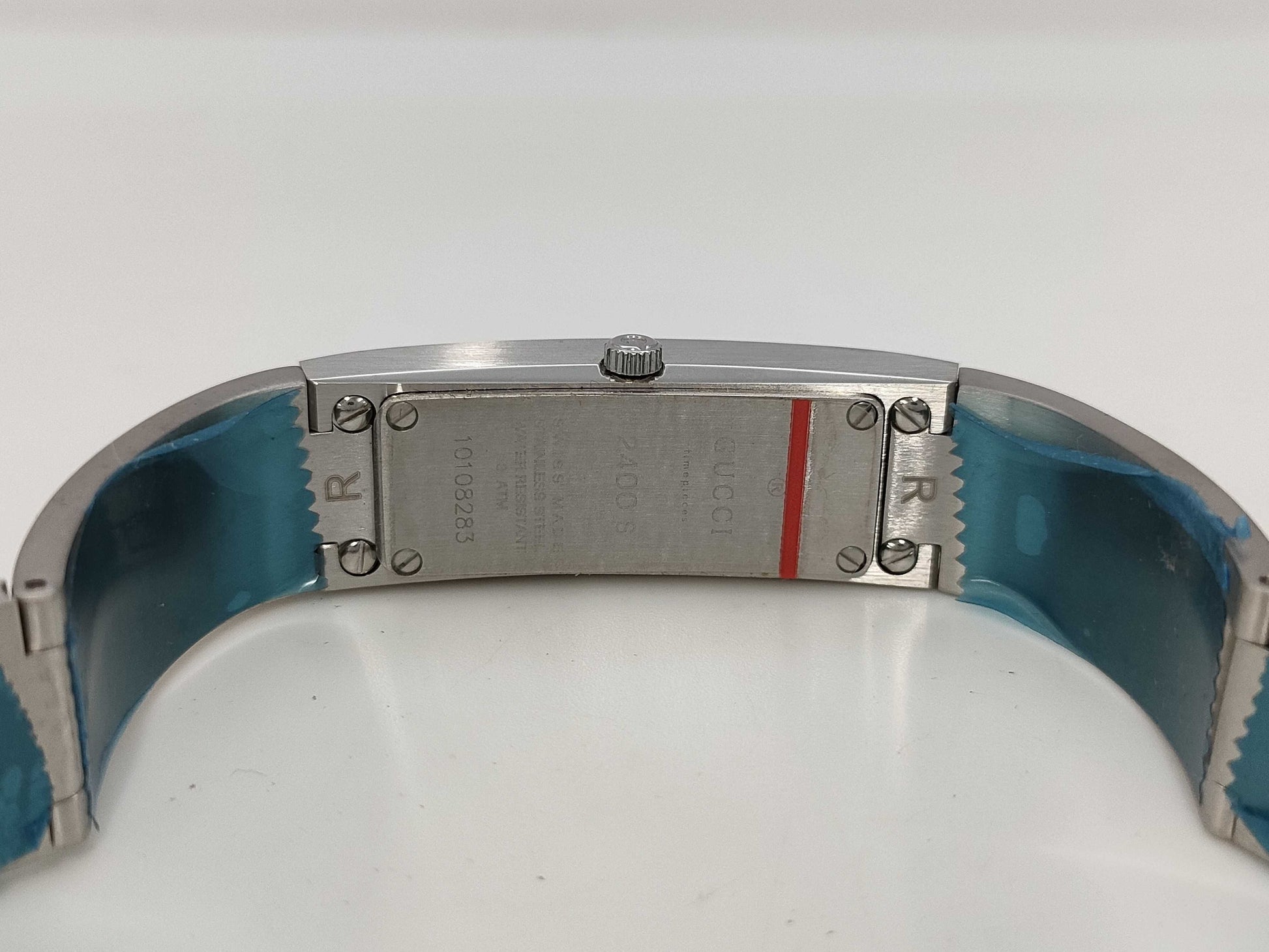 GUCCI 2400S 10108283 Quartz Women's Watch