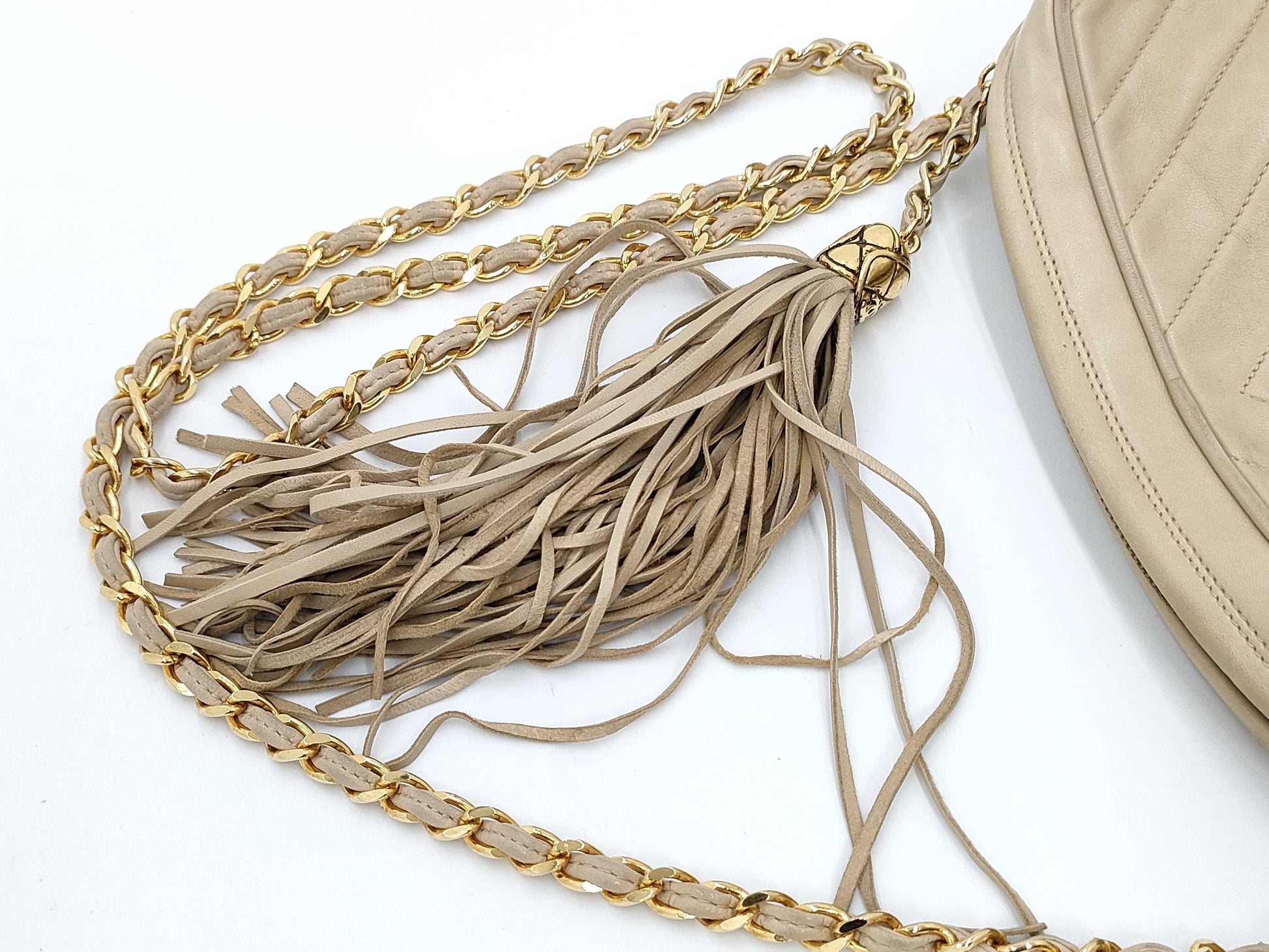CHANEL Tassel Chain Shoulder Bag