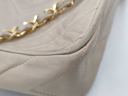 CHANEL Tassel Chain Shoulder Bag