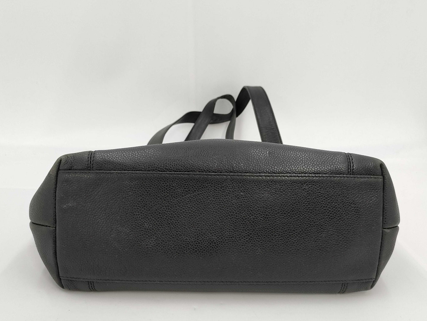 CHANEL Caviar Skin Handbag Shoulder Bag