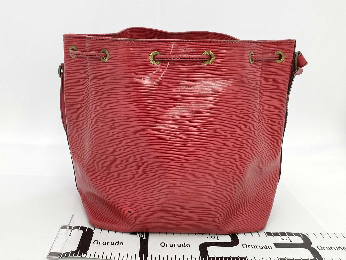 LOUIS VUITTON Epi Noe Shoulder Bag