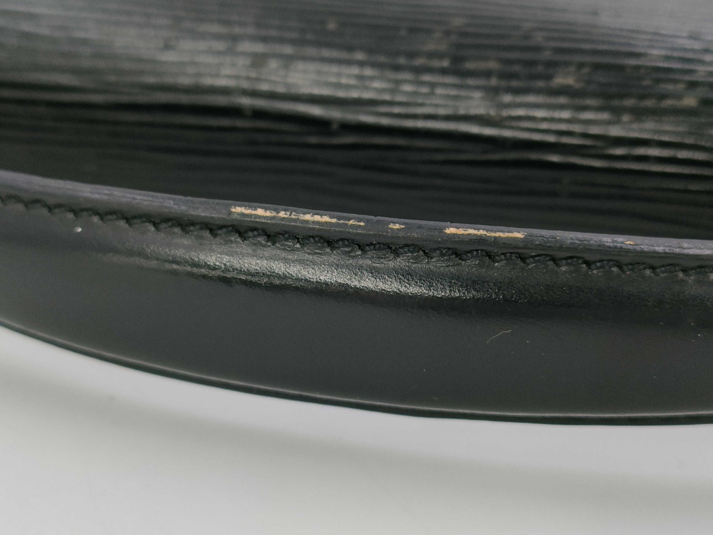 LOUIS VUITTON Epi Business Bag