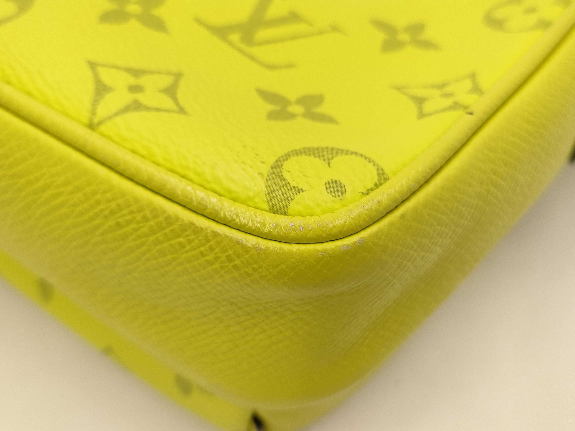 LOUIS VUITTON Taigarama Outdoor Messenger PM Shoulder Bag