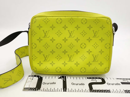 LOUIS VUITTON Taigarama Outdoor Messenger PM Shoulder Bag