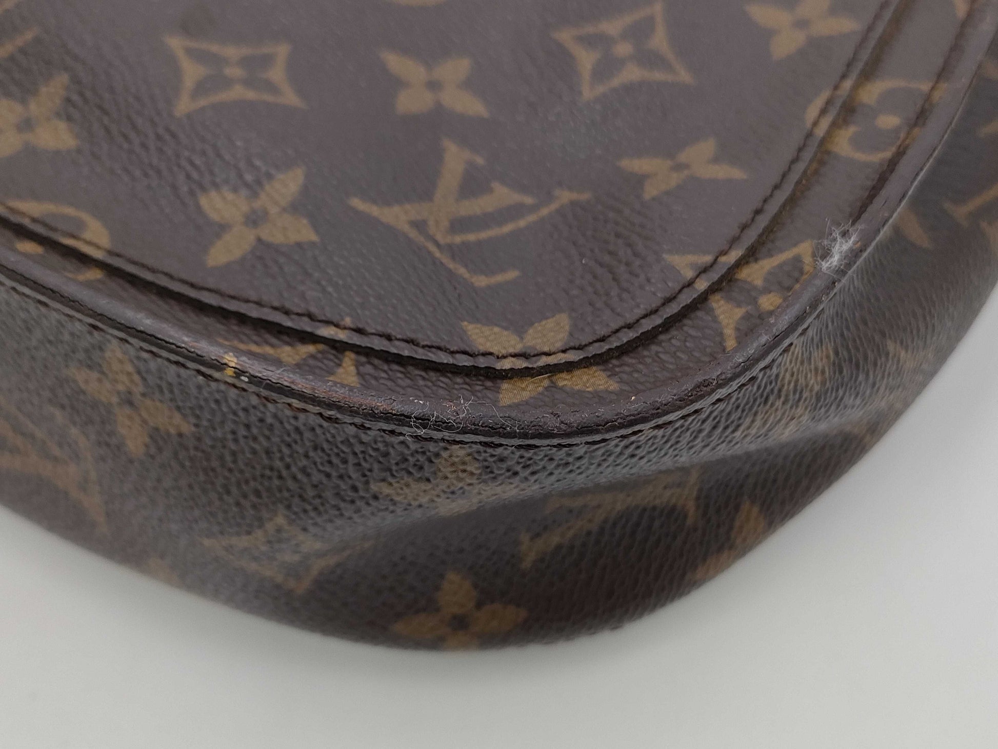 LOUIS VUITTON Monogram Saint-Cloud GM Shoulder Bag