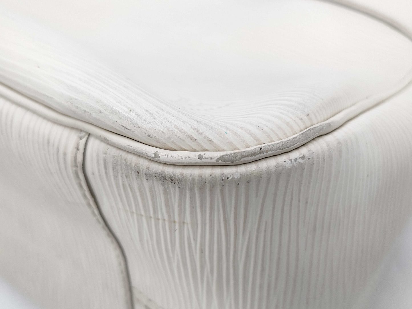 LOUIS VUITTON Epi Passy PM Handbag