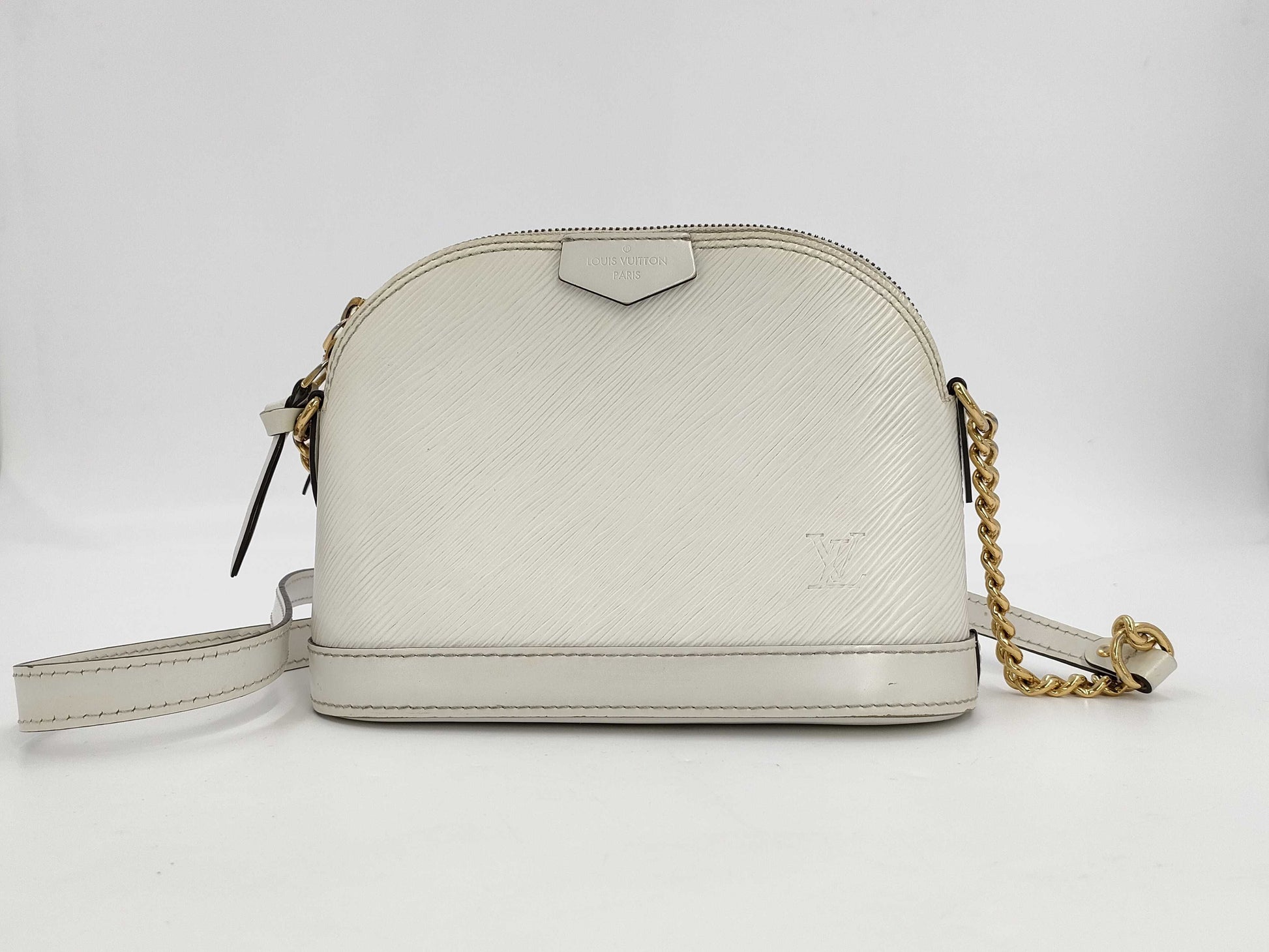 LOUIS VUITTON Epi Alma Mini Chain Shoulder Bag