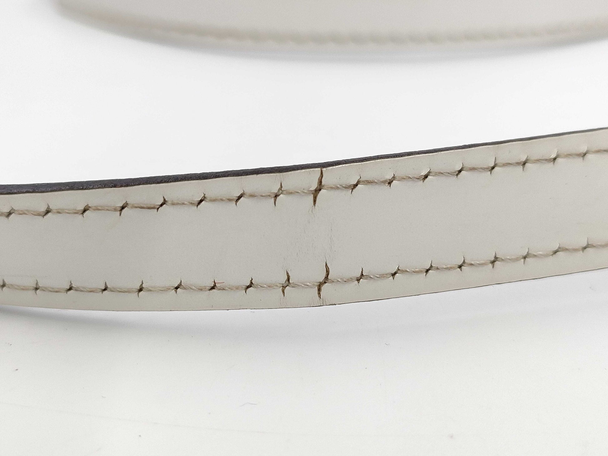 LOUIS VUITTON Epi Alma Mini Chain Shoulder Bag