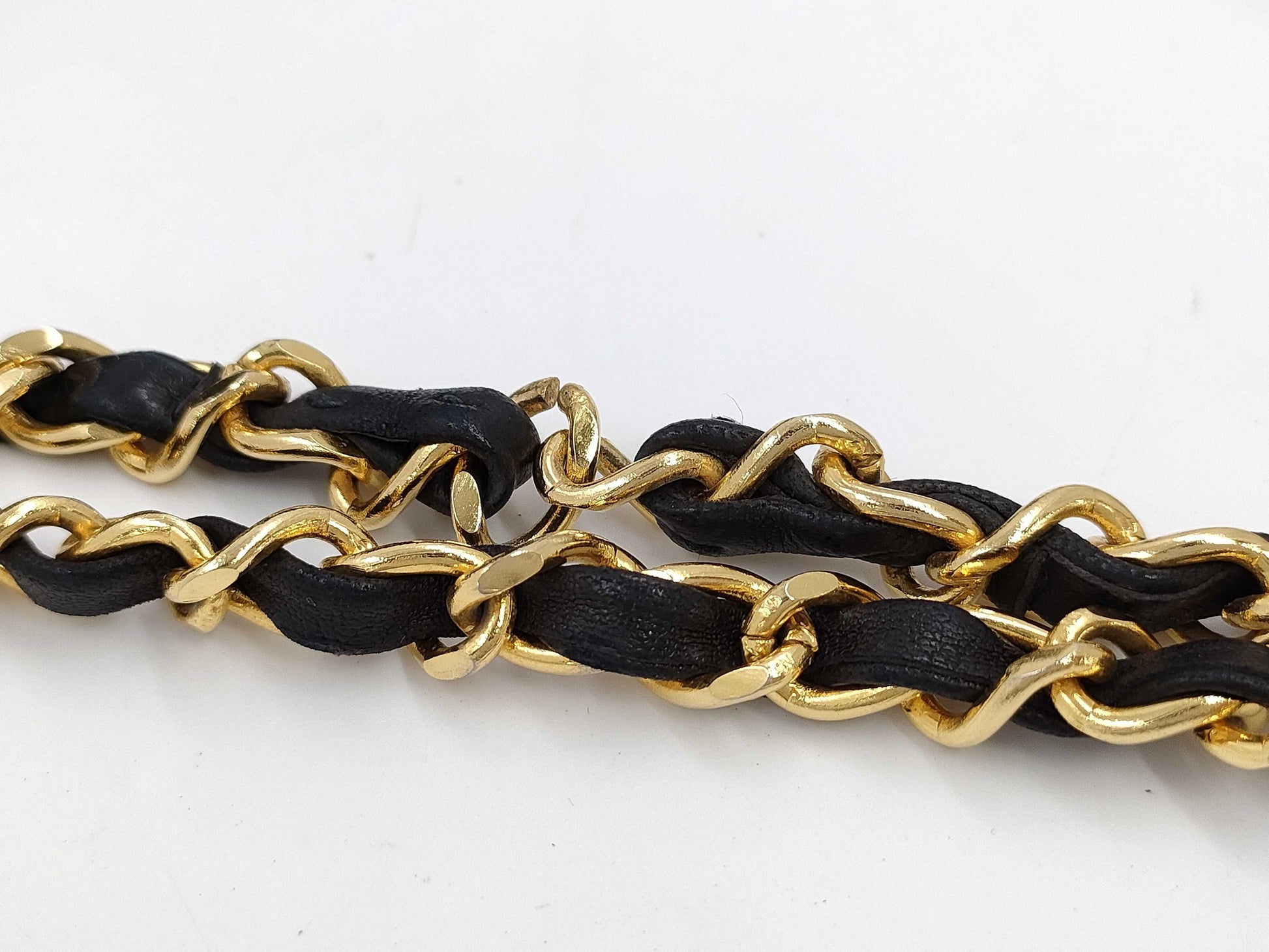 LOUIS VUITTON CHANEL Matelasse Chain Shoulder Bag Lambskin 1578241