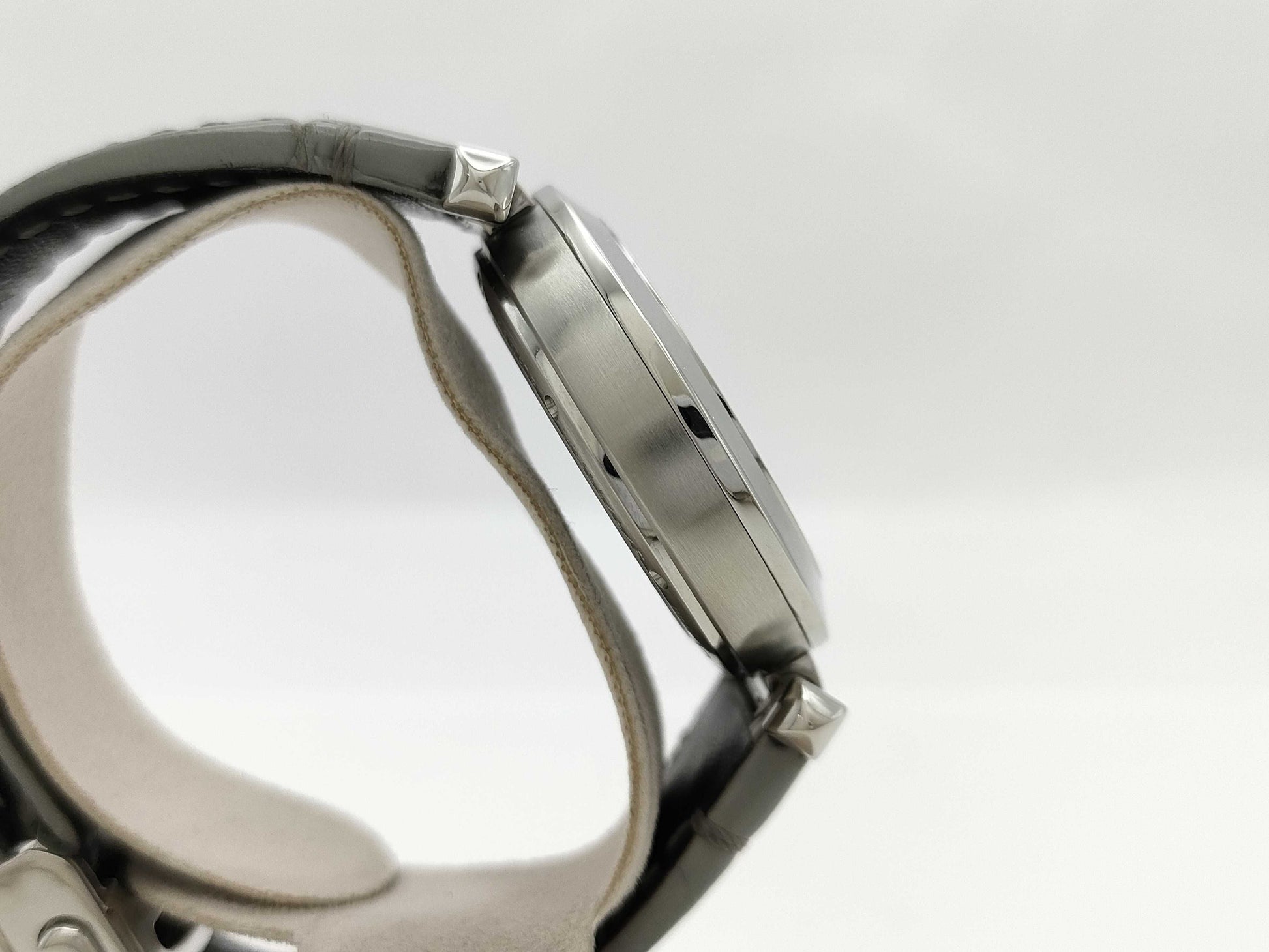 Cartier Pasha WSPA0012 4327 371711BX Automatic Men's Watch