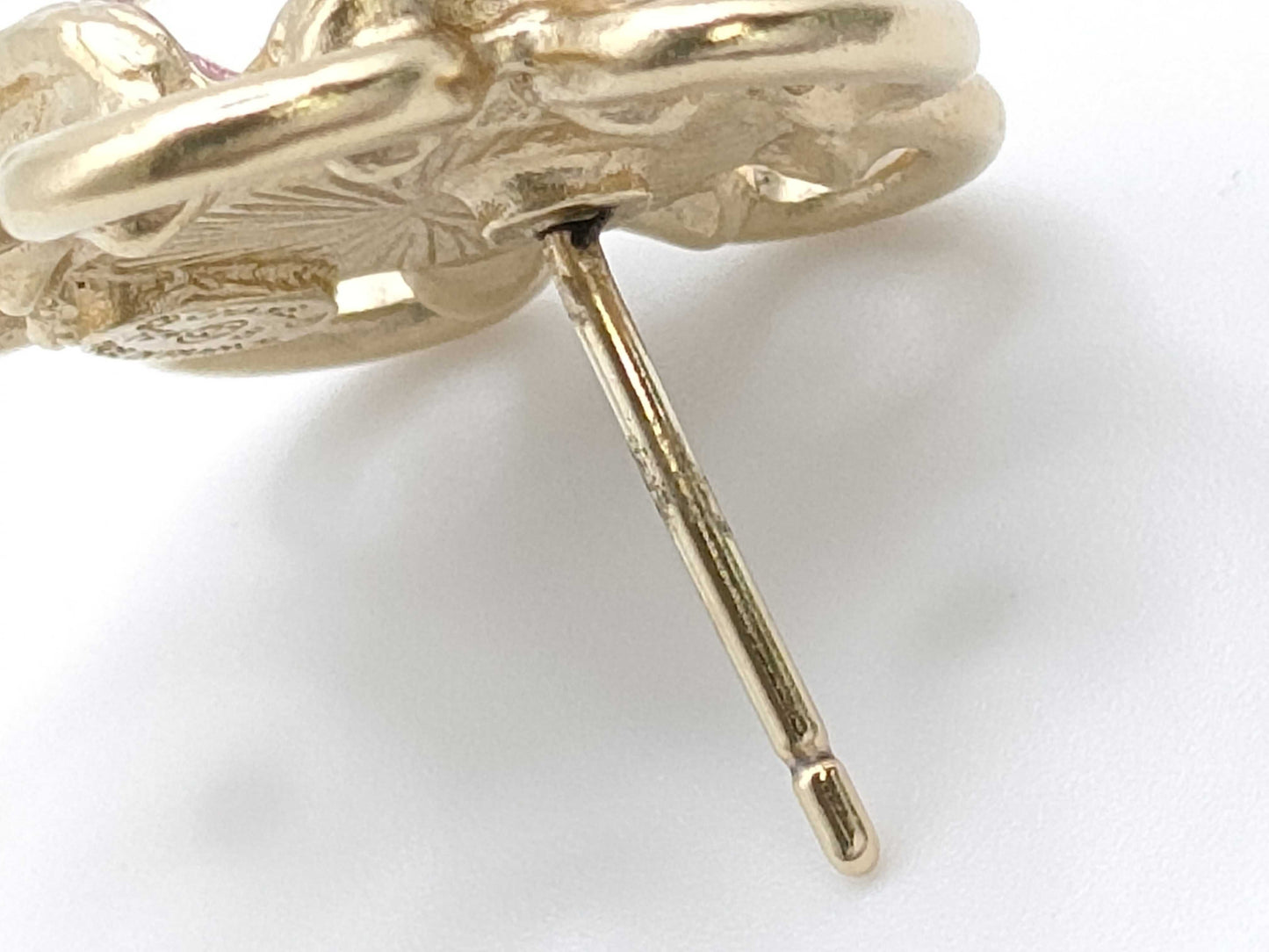 CHANEL Chanel earrings with box