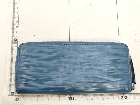 LOUIS VUITTON Epi Clemence Wallet in Blue Jean UB0159