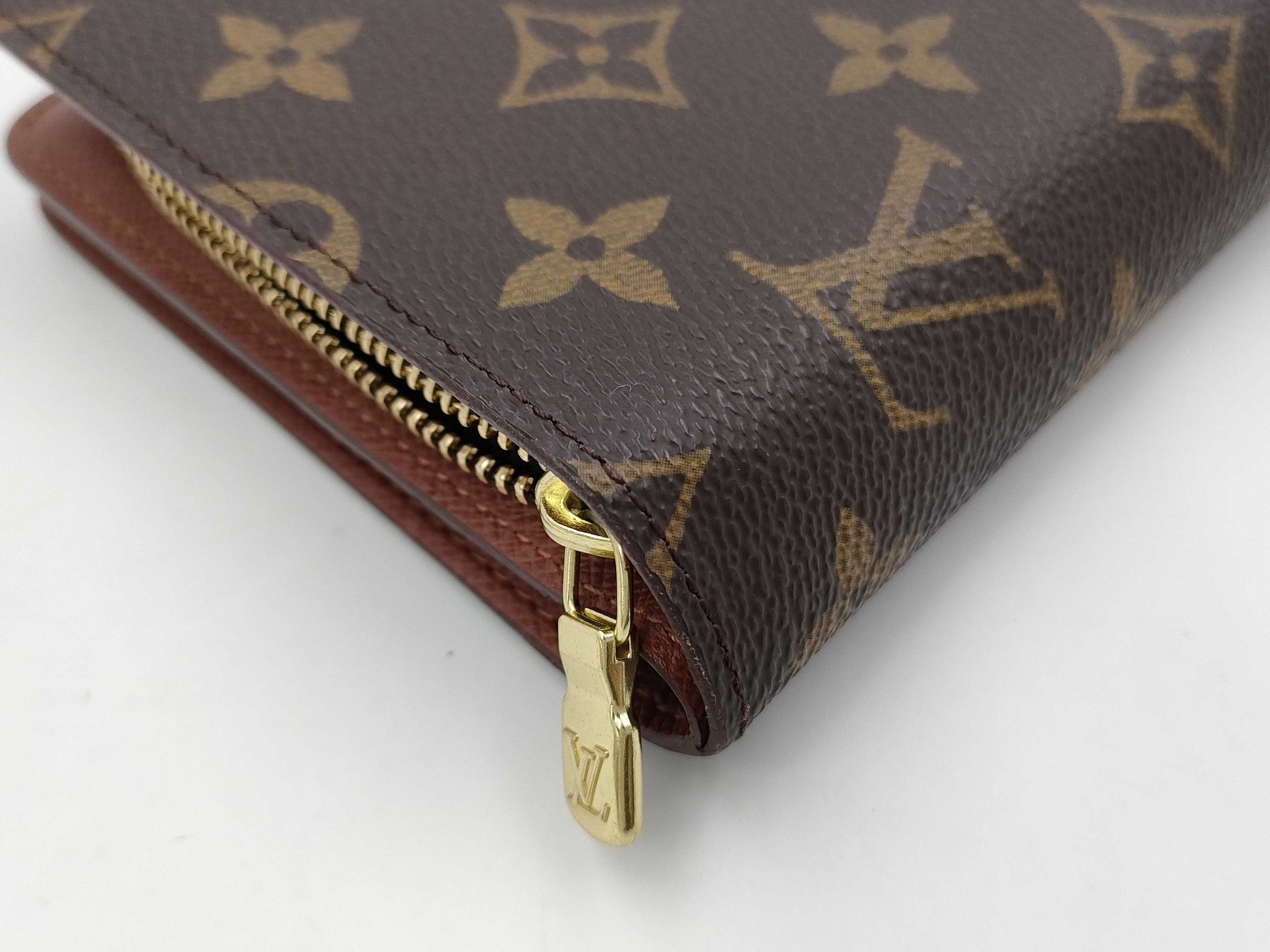 LOUIS VUITTON Monogram Porte Papier Zip Wallet SP0070