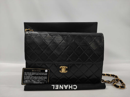 CHANEL Matelasse Shoulder Bag, Black