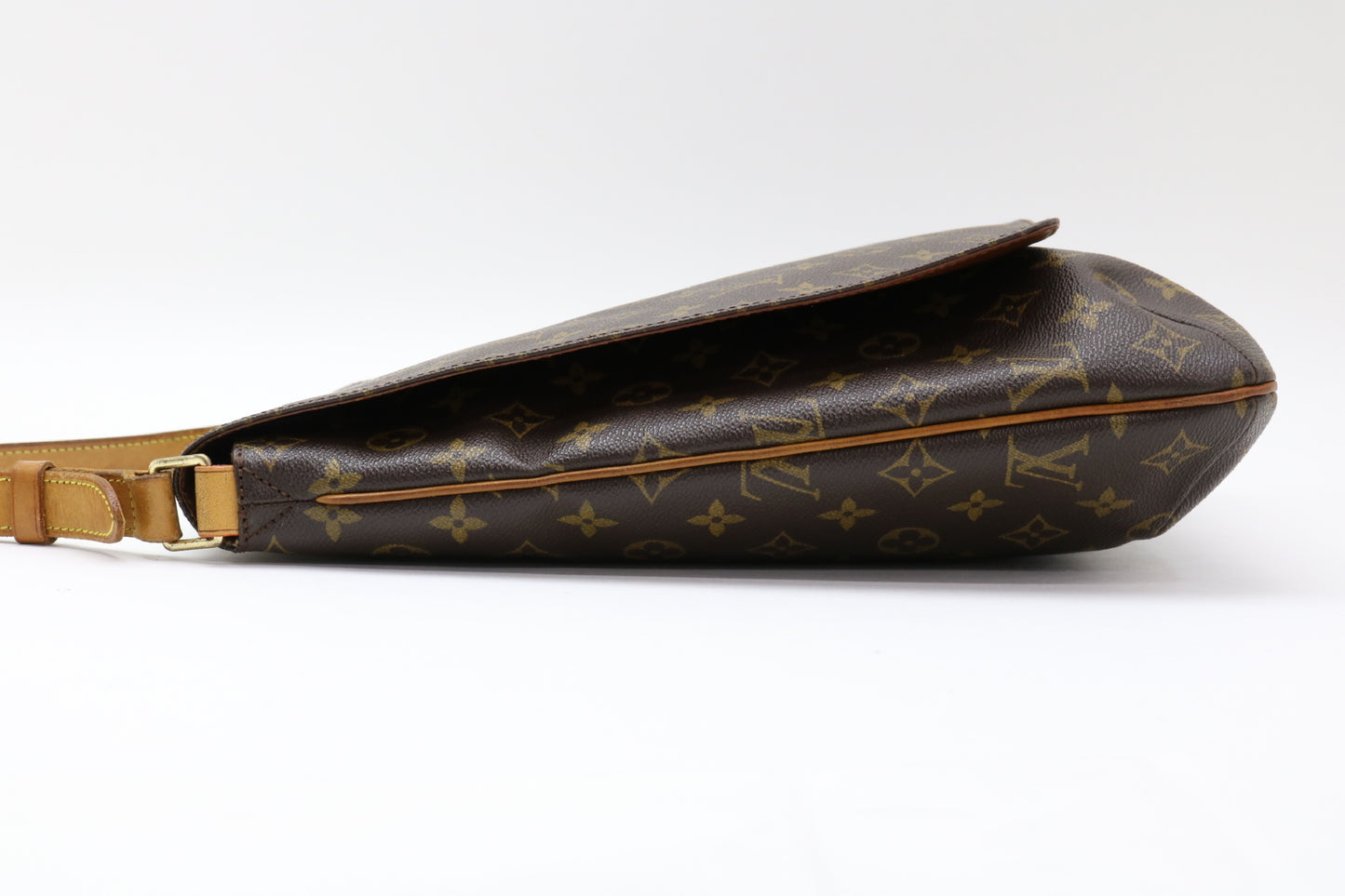 LOUIS VUITTON Monogram Musette Shoulder Bag