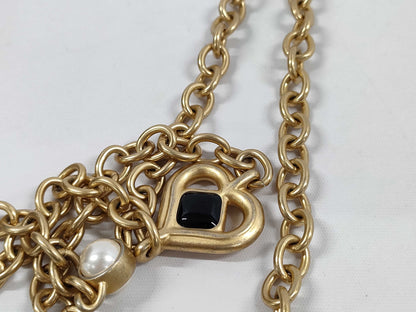 CHANEL Coco Mark Matelasse Lambskin Heart Chain Mini Vanity Bag Black Shoulder Bag