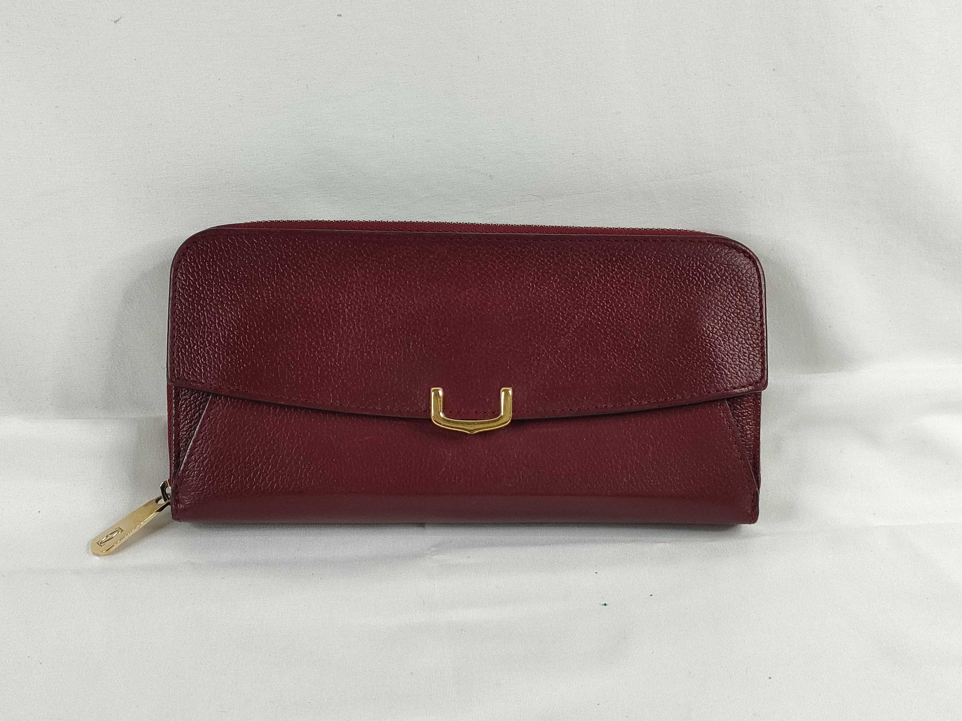 Cartier C de Round Zip Long Wallet