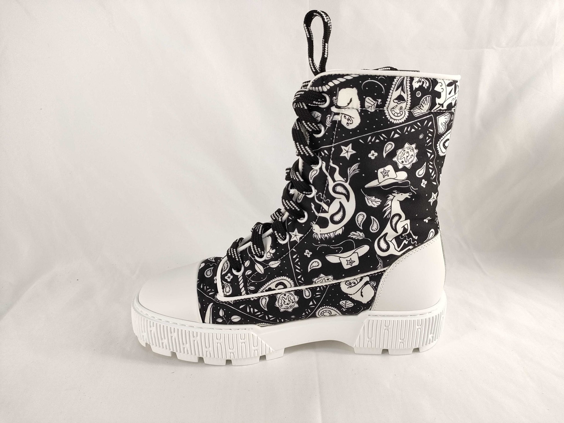 HERMES H241173Z Short Boots Fresh Panda with Spare Laces Other Shoes