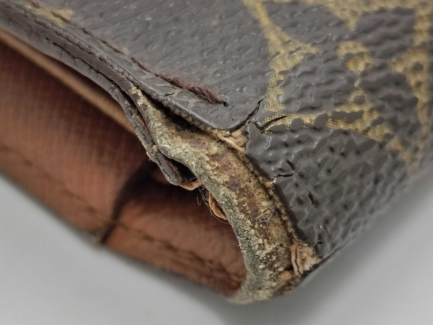 LOUIS VUITTON M Monogram Porte Tresor International Tri-fold Long Wallet