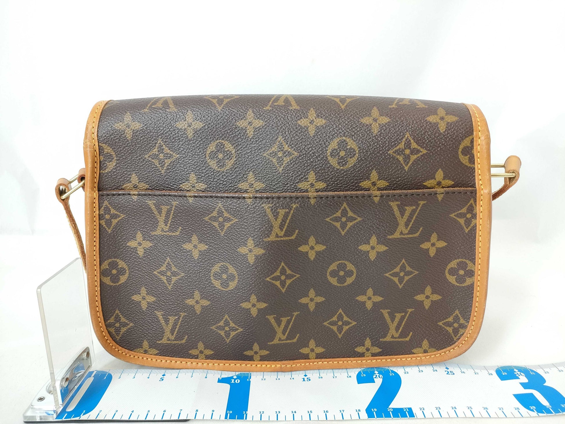 LOUIS VUITTON Monogram Louis Vuitton Solonne Shoulder Bag