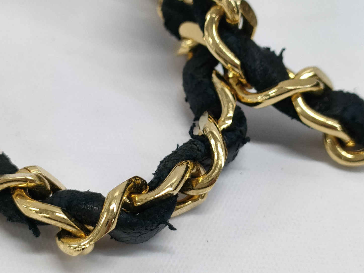 CHANEL Matelasse Chain Shoulder Bag