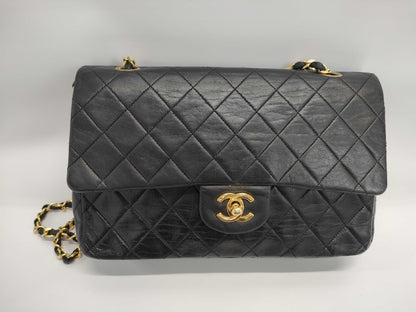 CHANEL Matelasse Chain Shoulder Bag